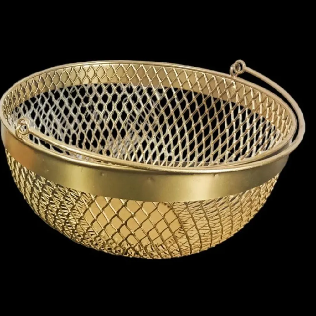 Metal Wire Gift Baskets Stylish and Durable for Gifting