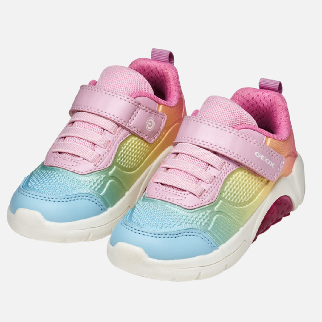 Fadinlight Girls’ Light-Up Shoes – Stylish & Fun Footwear UK