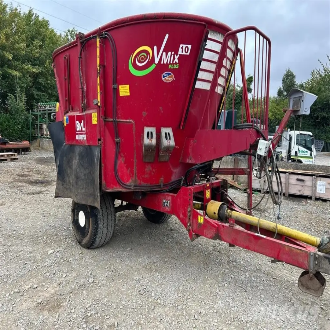 Livestock Feed Mixer Machinery For Farmers
