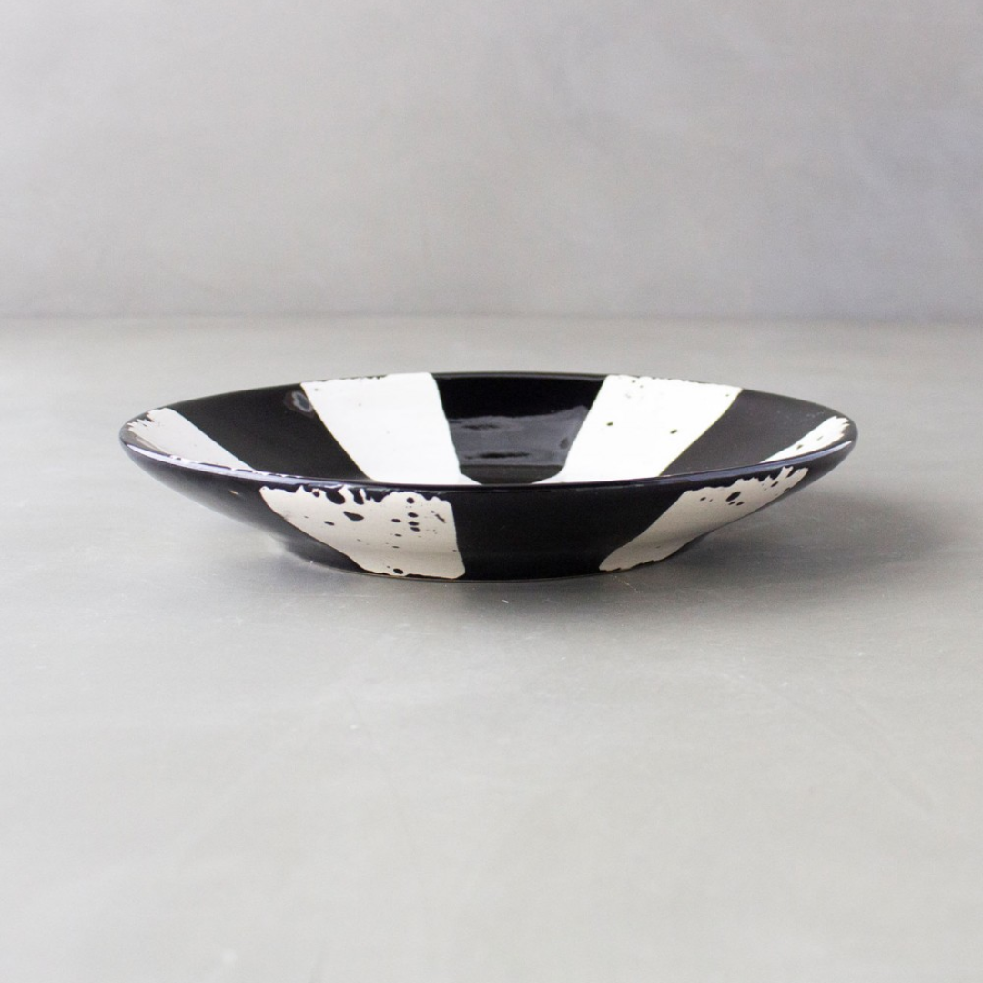 PR Black and White Hand Painted Side Plate Designer Ceramic Serving and Dining Tableware