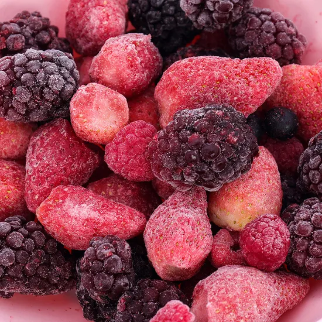 Fresh Frozen Whole Berries Mix for Smoothies, Desserts and Healthy Antioxidant Diet Choice