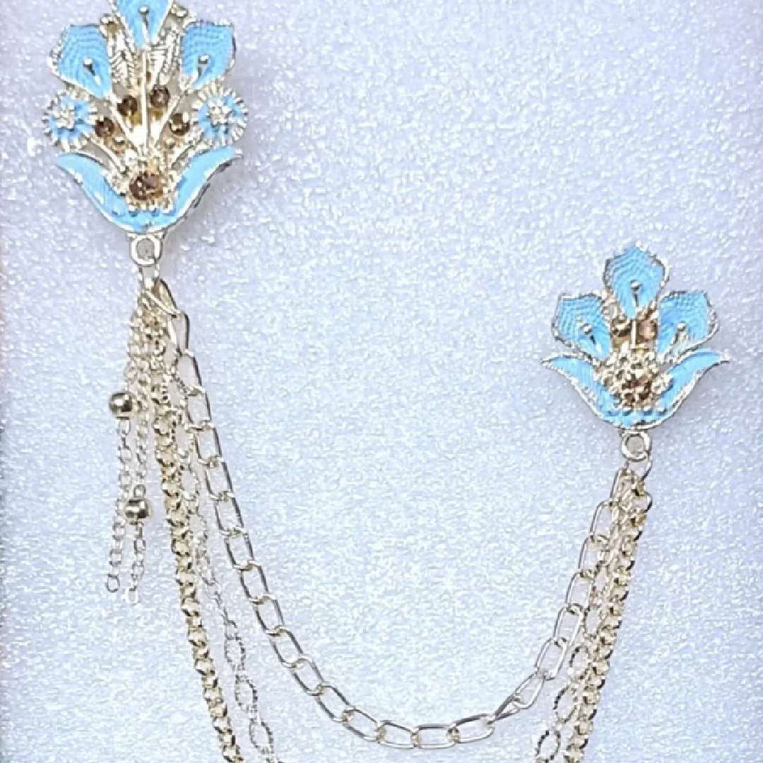 Elegant Golden Stone Studded Brooch - Stylish & Timeless 