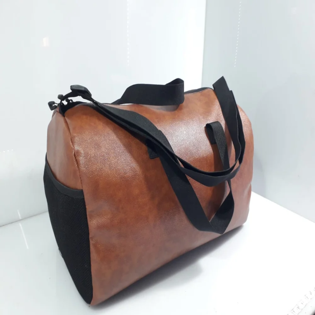 Assorted Rexine Leather Sports Bag