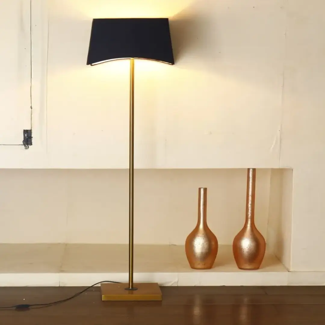 SS Fluorescent LED Floor Lamp – Elegant Look Wholesale Supplier