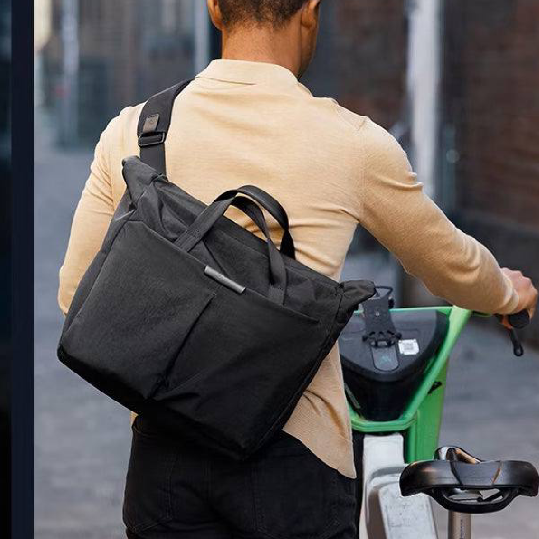  DEIN KLEIDER Laptop Messenger Bag - Office & Travel Ready