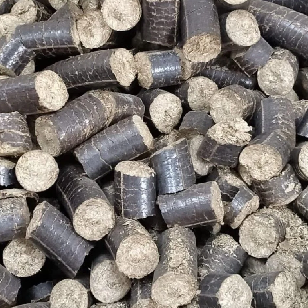 90 Mm Sawdust Biomass Briquette 2Nd Grade, 10%