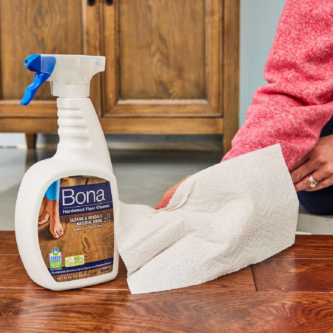 Floor cleaners